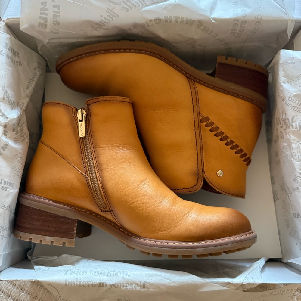 PIKOLINOS Medina Leather Ankle Boots - Picture 3 of 9